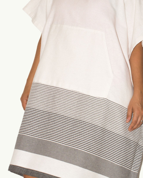 Poncho Medina Unisex de Algodón Fouta | Ma'Cuca
