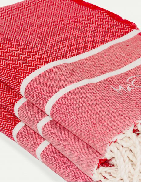 Toalla Chevron 2x1m. — Color: Rojo