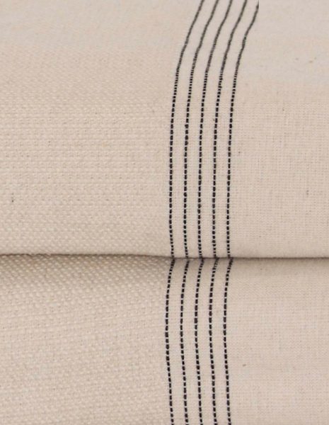 Cubrecama Natte 3x2,40m. — Color: Beige