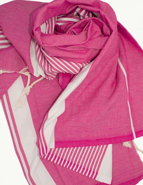 Toalla versátil Arthur 2x2m. — Color: Fucsia