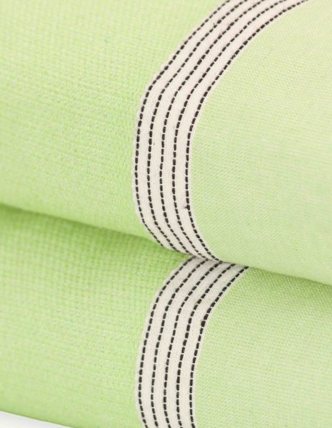 Cubrecama Natte 3x2,40m. — Color: Pistacho
