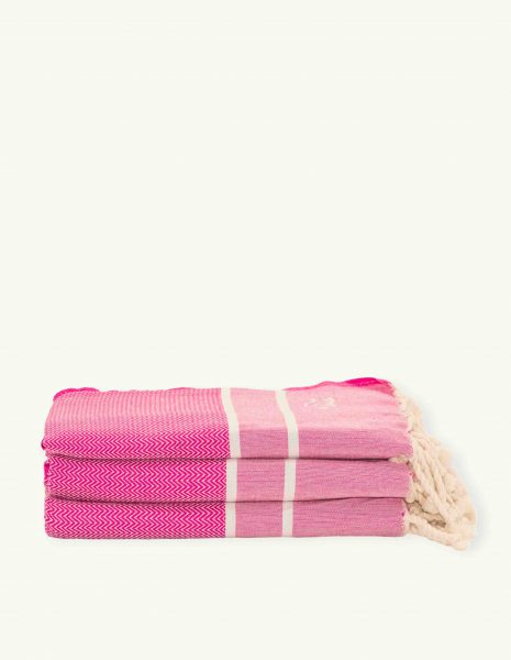 Toalla Chevron 2x1m. — Color: Fucsia