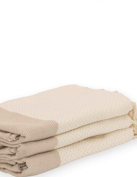 Toalla baño Oslo 65x120cm. — Color: Crudo | Beige