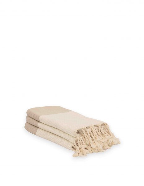 Toalla baño Oslo 65x120cm. — Color: Crudo | Beige