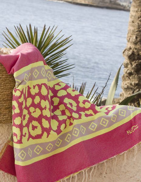 Fouta Leopardo 2x1 m. — Color: Fucsia