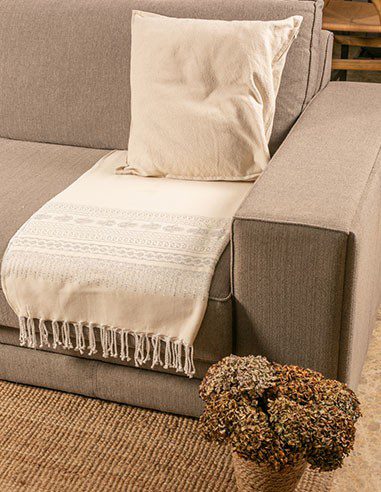 Deco Lurex, Mano de Fátima 2x1m. — Color: Crudo | Plata